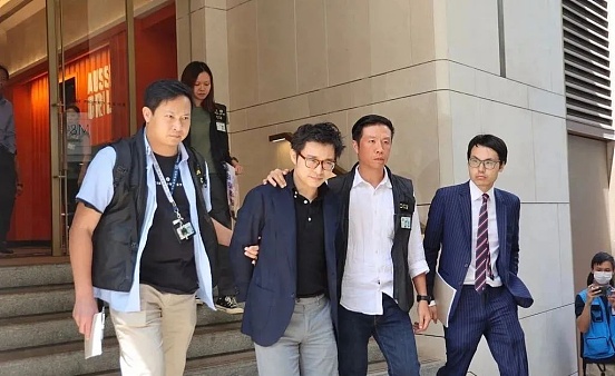 区块链行业一周风云录：政策收紧与资本狂欢的冰火两重天